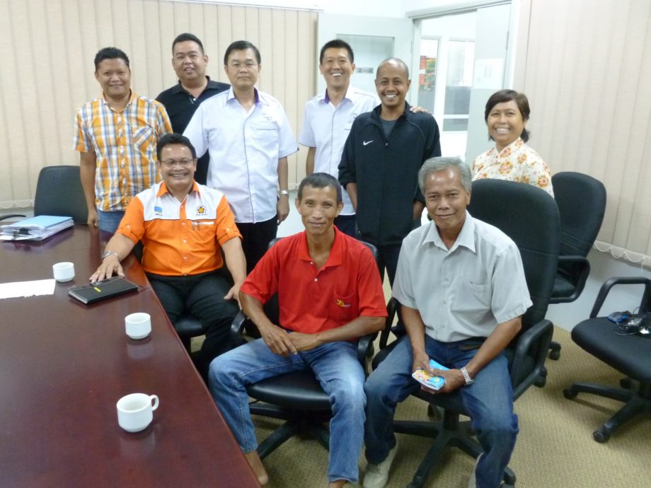 古晋喇沙基金会为穷苦学生免费补习