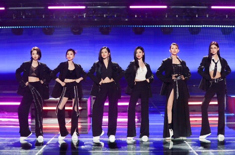 乘风2023︱蔡少芬港普成搞笑担当 “维也辣”叫贾静雯求饶