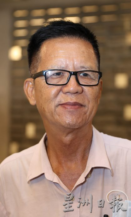 二手车商遭冒名诈骗,多名受害者追讨取车方知被骗。