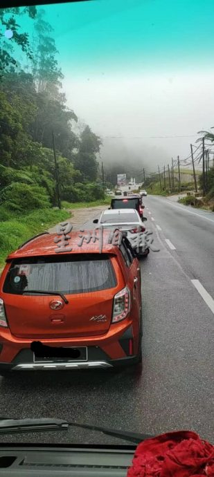 假期金马仑再现大塞车 菜车困车龙 人流增住宅制水