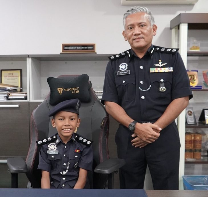 10岁患白血病儿童一圆警官梦