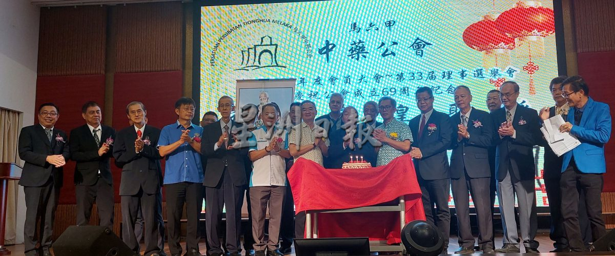 刘柏祥:确保供应价格合理 盼采措施稳中药市场