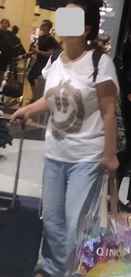 到机场营救女子 张庆信还原真相