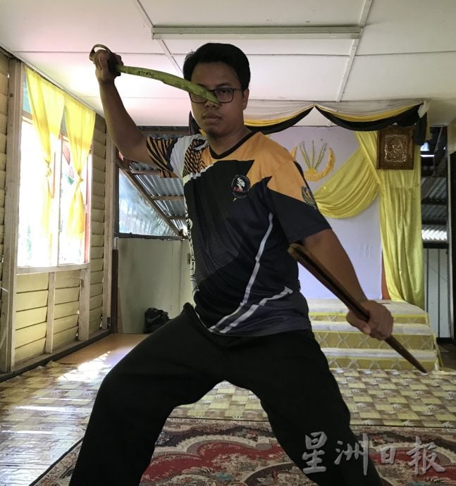 十八般武艺 | 注重动作连贯精准 马来武术可攻守能奇袭