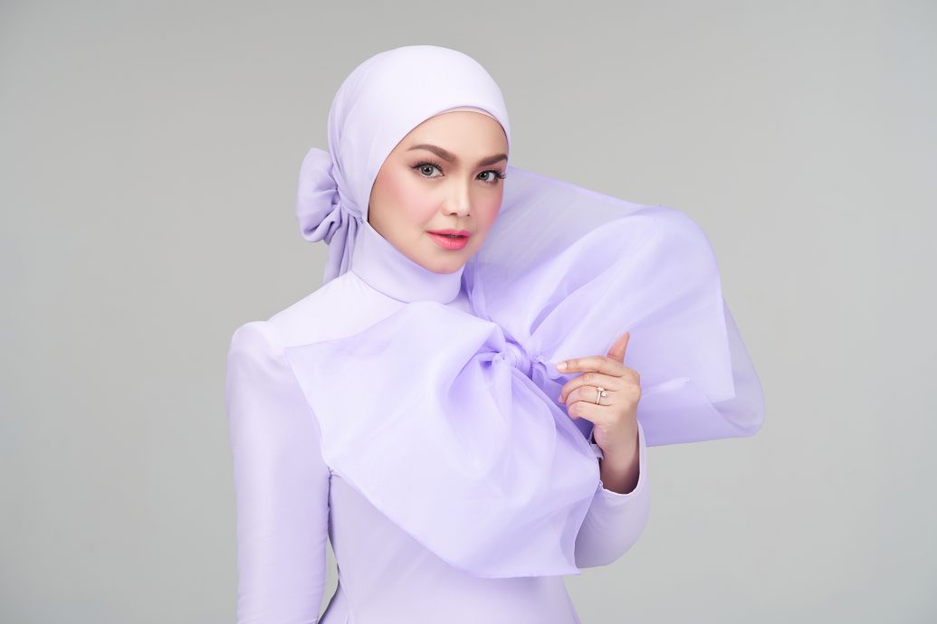 受邀任迪玛希演唱会嘉宾 茜蒂诺哈丽莎卖关子合唱曲