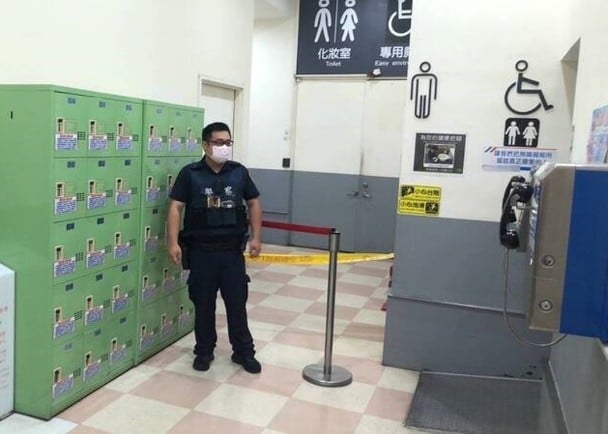 台男脱裤在坐厕上死亡 疑大便期间暴毙