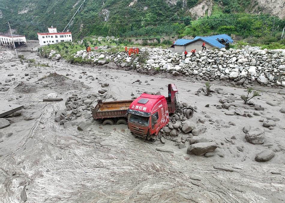 四川汶川突发山洪泥石流 七人失联