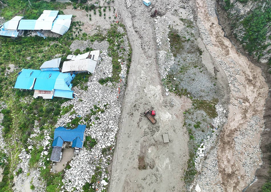 四川汶川突发山洪泥石流 七人失联