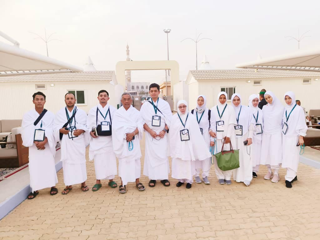 国家元首伉俪：哈芝节快乐