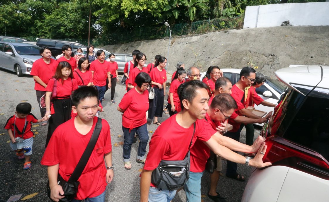 大都会-老夫妇同一日过世/8图(可选下)
