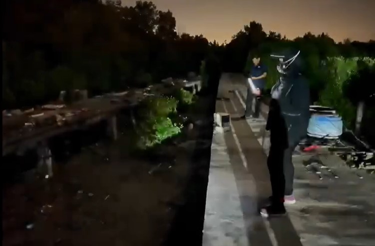 大都会/巴生市议会拉大队入岛 展开取缔行动/7图