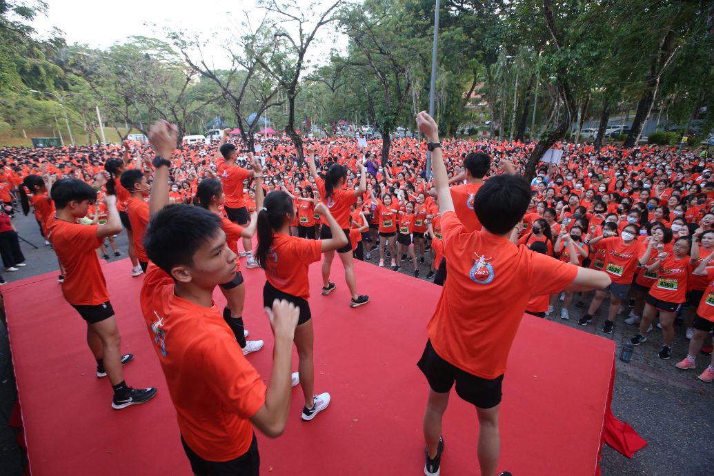 大都会/早报头/吉隆坡“中华行”逾3000人参与