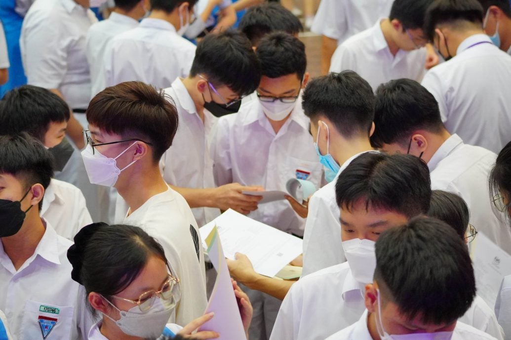 大都会/早报头/吉隆坡中华独立中学SPM