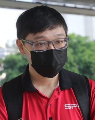 大都会/ME03头/搭公交或无需戴口罩,民众不赞同“脱罩”