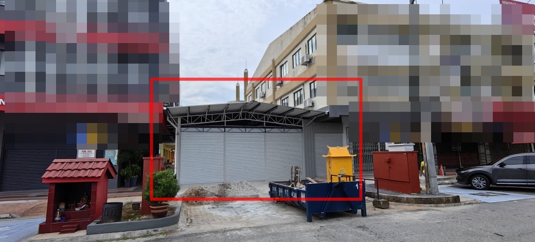 大都会/ME03头/步行道和五角基遭霸占 违法搭建成新建筑物