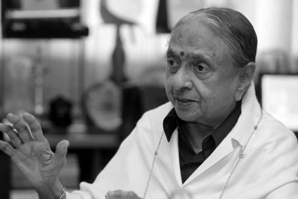 大马特丽莎 孟卡兰逝世