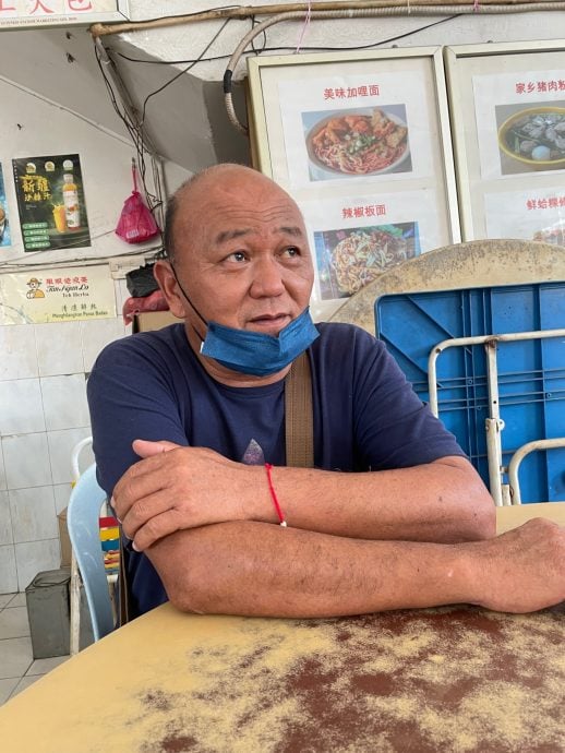 封面//大都会:冒险硬闯云顶山路引不安/13图