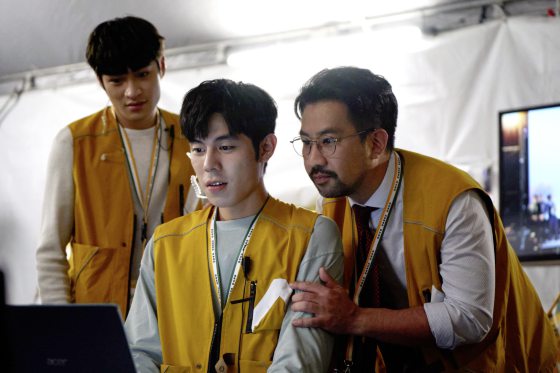 小泥／《人选之人—造浪者》选举幕后的螺丝钉群像