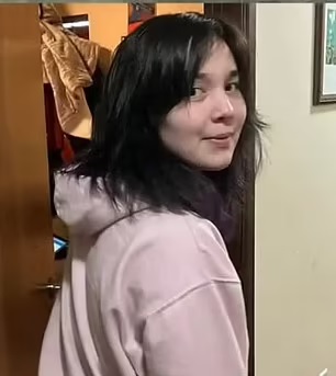 少女开长途车累到睡着 一家四口堕河中溺毙