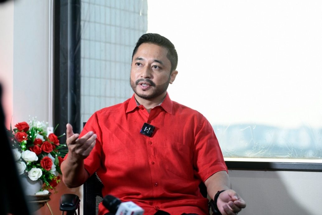 巫统领袖扬言不挺火箭候选人!“没巫统 有华人支持火箭必胜”