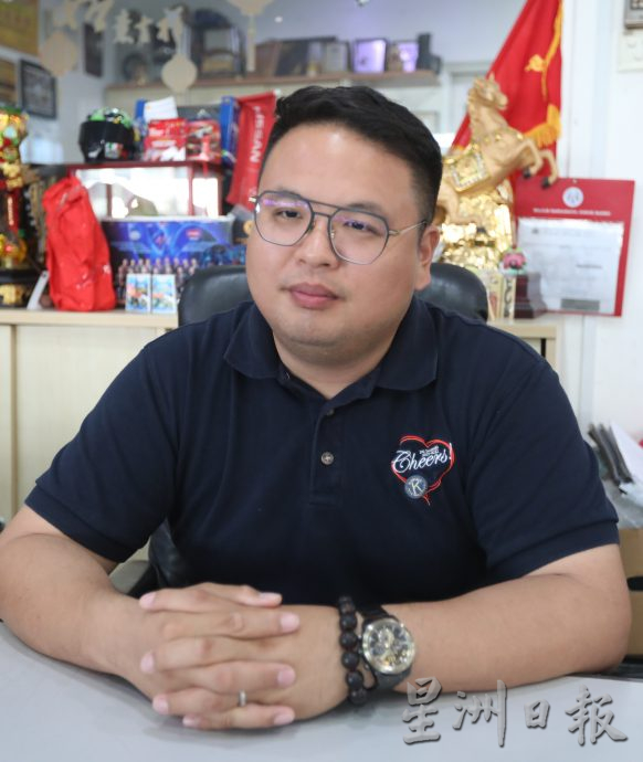 **已签发**柔:封面:【特稿】:网购二手车诈骗屡见不鲜,民众受促便宜莫贪