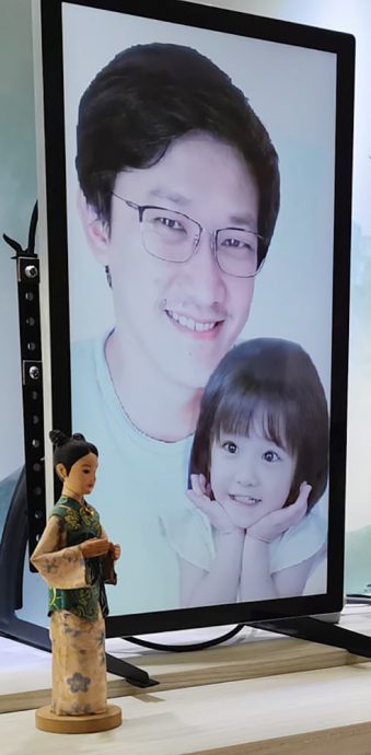 (已签发)柔:狮城二三事:勿洛夺命火3死1伤案:验尸庭揭露 未熄烟蒂留纸箱丢前或燃烧酿祸