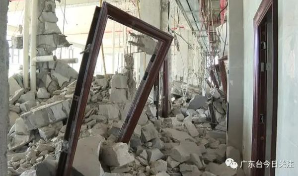 广东土豪买下2楼42户“打通”墙体裂开 楼上300户居民吓傻撤离