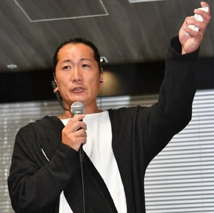 广末凉子夫鞠躬道歉 落泪忏悔:没早点阻止她