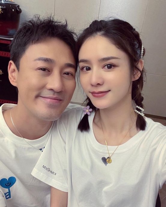 张馨月戴钻戒做家务 被狠批造作扮贤妻