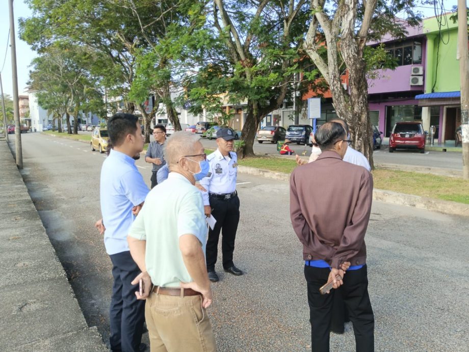 彭政府批准 Rawson花园保留地危树砍