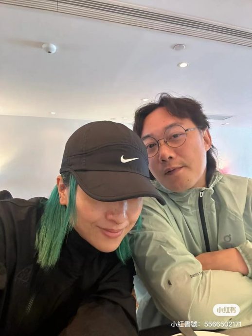 徐濠萦宣示主权  罕晒陈奕迅同框放闪粉暴动