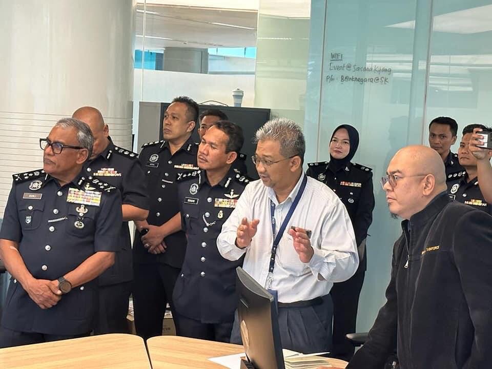 总监劝告3步防诈骗 拒听可疑来电 不轻信贷款广告 提防爱情骗子