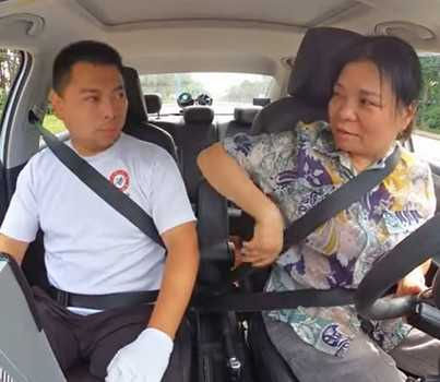 拼盘／超雷大妈考驾照…系安全带“1动作”　考官傻了