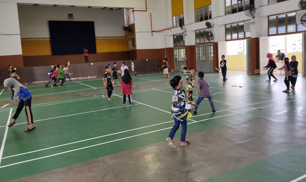 打枪埔社区中心设立一年 章瑛感满意