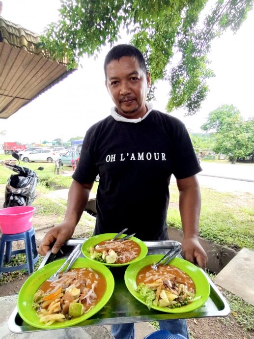 曾经是问题少年,卖2令吉50仙叻沙火红!