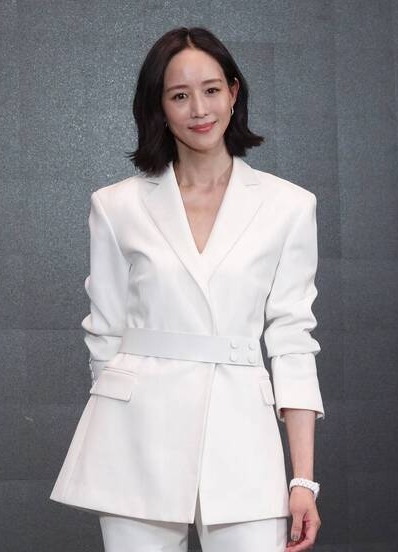 曾传遭张翰伸咸猪手 张钧甯发声了