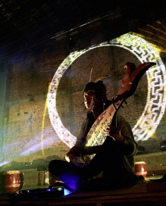 林佚/Anak Borneo《Pulau岛》越是在地的,就越是世界的