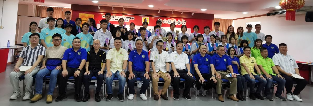 柔: 全柔中学华语辩论赛 宽中唇枪舌剑勇夺冠