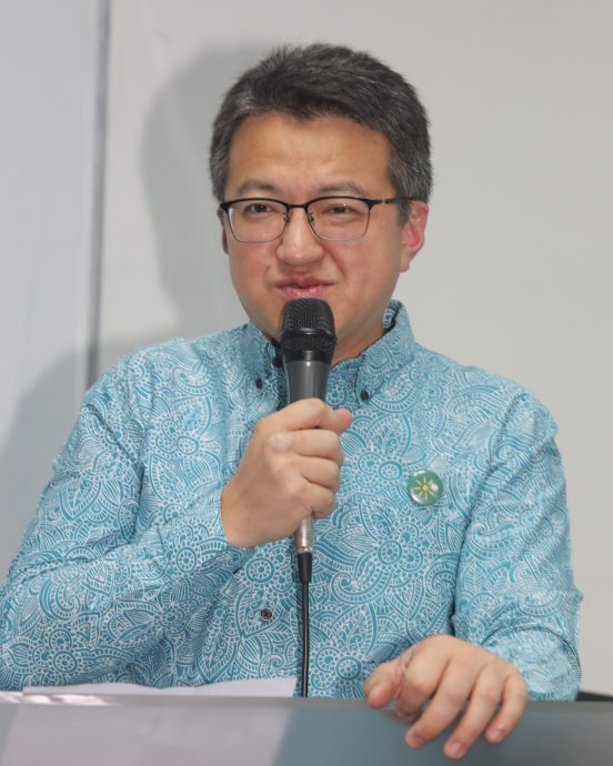 柔: 南院学生推介杂志书 记录实里达人生活纪实