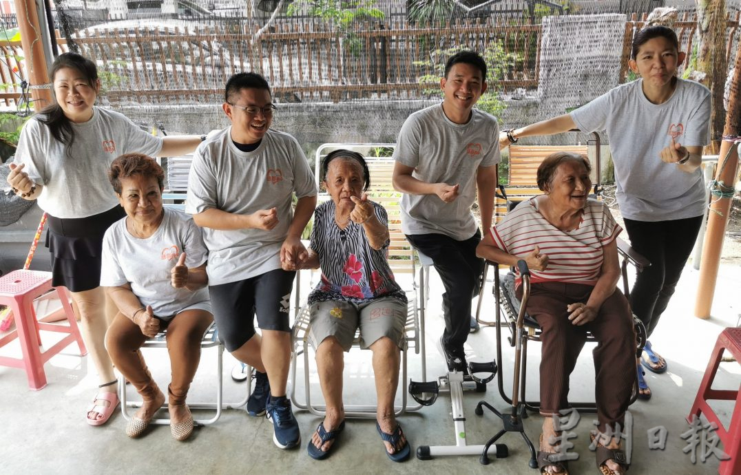 柔:【善心美事】:善心人月捐资助 长期提供爱心餐 峇和睦之家成老人乐园