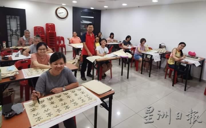 柔:专栏:新旧对照:黄国胜与书法