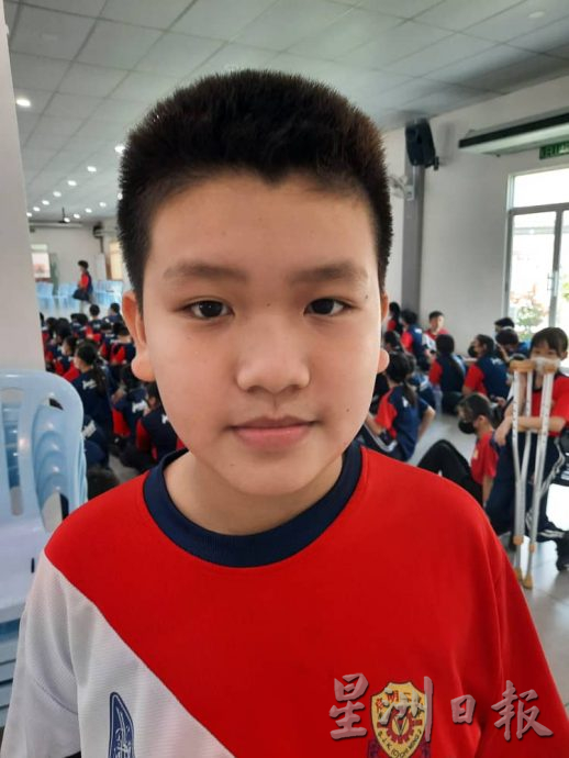 柔：头条之一：本报活动：东甲启明二校671学生，快乐学习均衡饮食