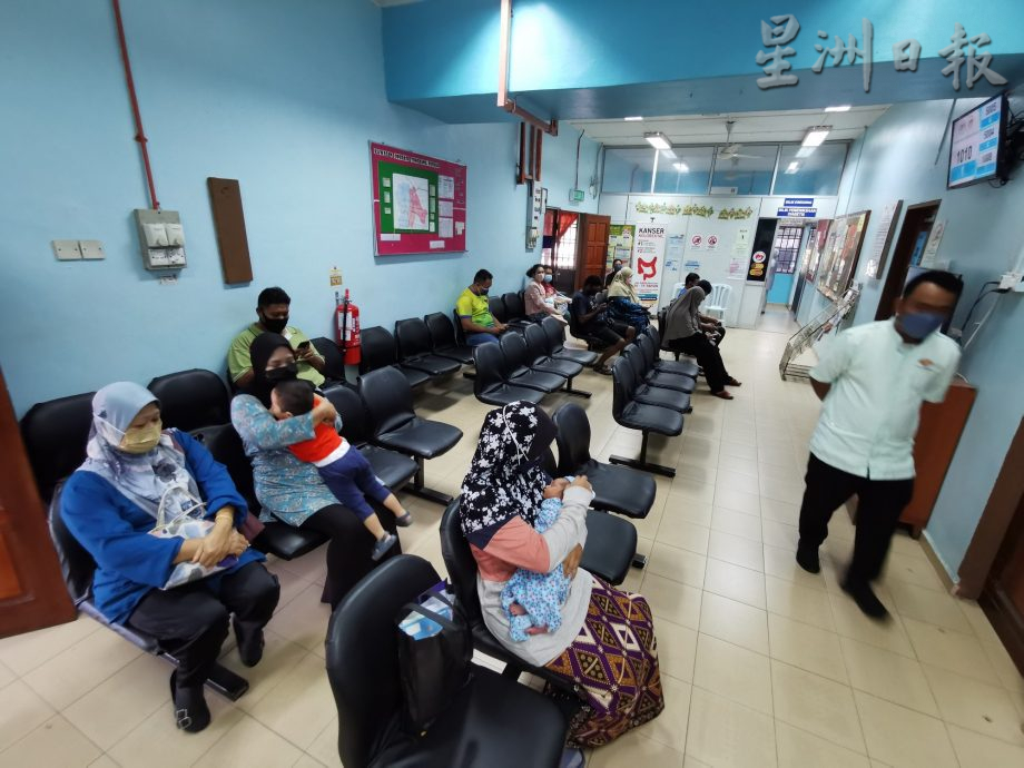 柔:峇中江政府诊疗所 获拨45万重修提升设备