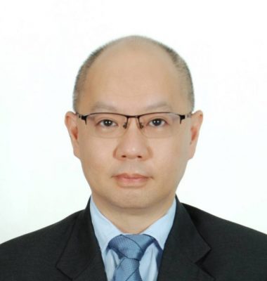 柔:新闻: 王培荣任銮中新董事长 翼提高软体水平 激励教学
