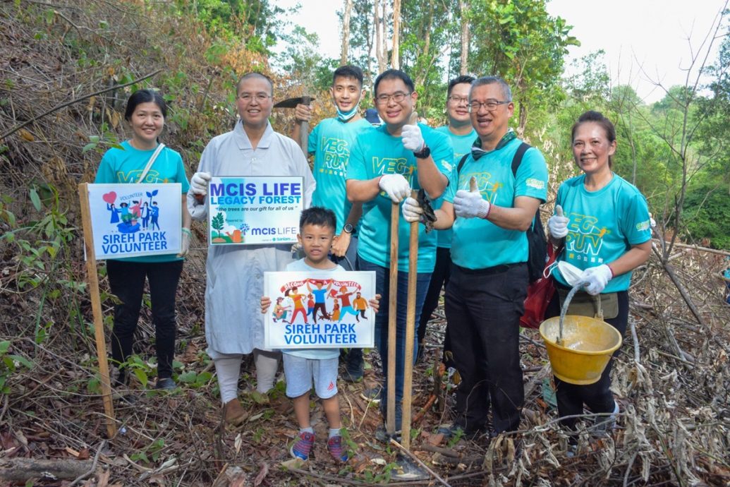 柔：版头：南马佛光会植树活动170人参与 聚合大家力量复育林地