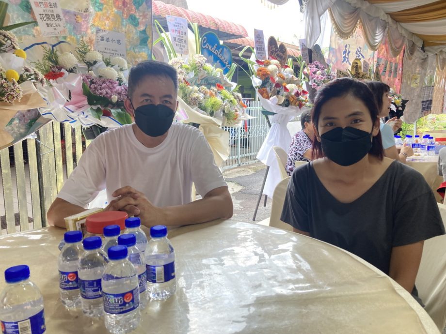 柔:第10版头条:车祸死者家属指不可能从路口驶出联邦道路,促目击者或有拍摄到事发过程的行车记录仪短片者到警局作证