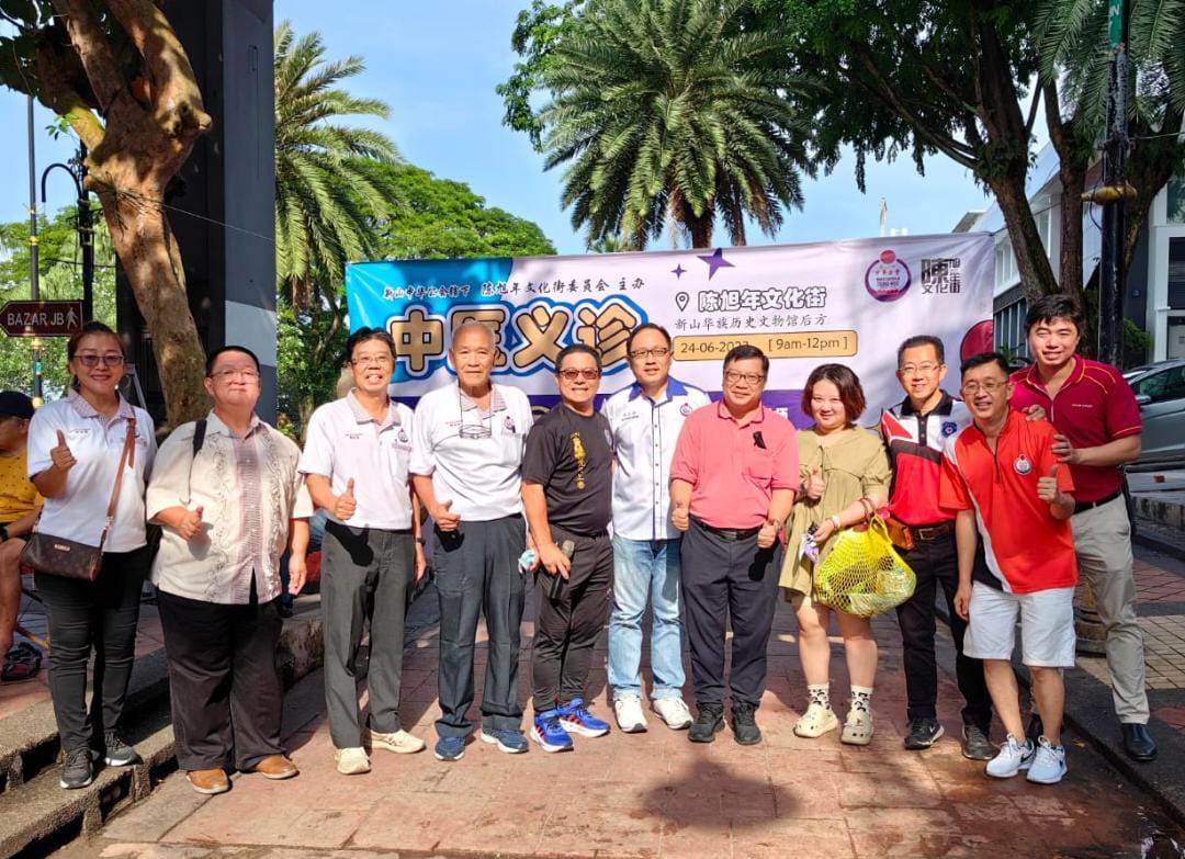 柔:陈旭年文化街办“中医义诊”活动