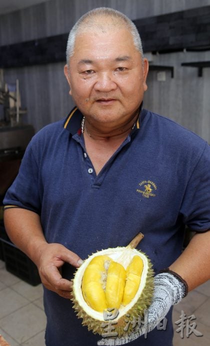榴梿季节到来 猫山王处处飘香