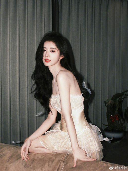 炎亚纶人设崩坏 “千年美女”躺枪粉丝不满