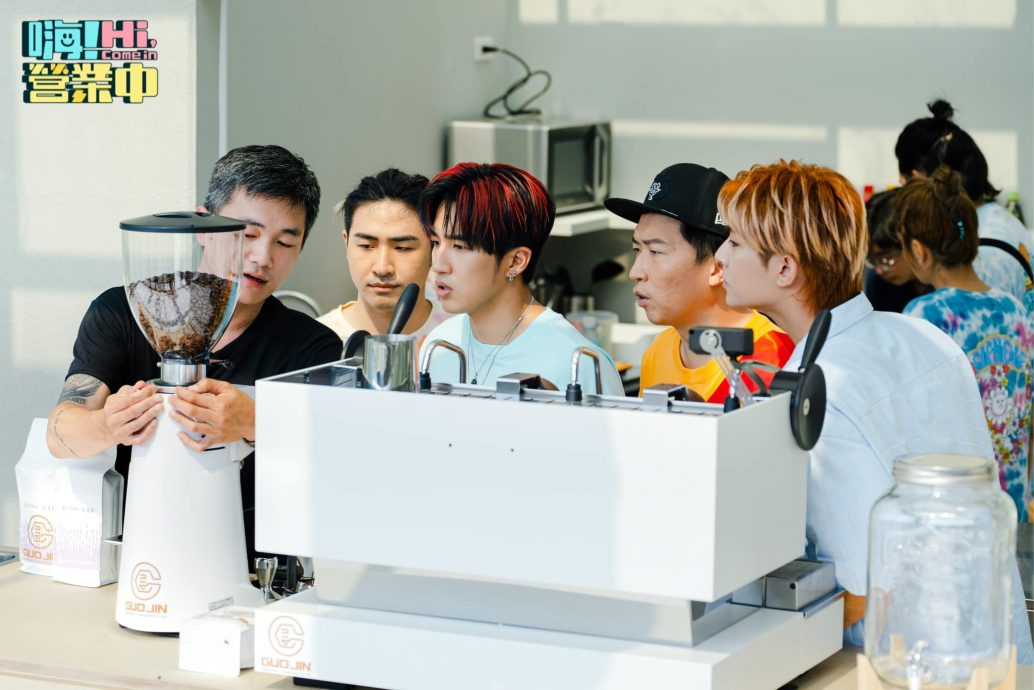 炎亚纶卷丑闻节目照播 《营业中》正脸照全消失